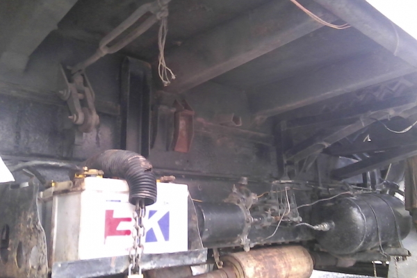 ขายHINOF18เครื่องEM100-220แรงกระบะดั้มข้างปิเนียมพร้อมกล่องบรรทุกอ้อยสภาพสวยพร้อมใช้