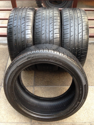 ยาง FALKEN 245 45 20 ปลายปี13 ดอกเต็ม พร้อมใช้งาน ราคาไม่แพง