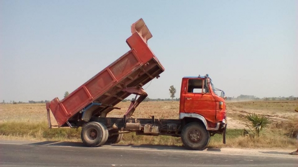 6ล้อดั้มดิน5คิว HINO KM310-110แรง 6สูบ เครื่อง/เกียร์ เดิม แน่น แรงดี ช่วงล่างเดิม 6น็อต หน้า-หลัง คัสซีสวย หัวเก๋งดี เกียร์ยาว พ.ธรรมดา เบรคลม กระบะดั้ม3.60ม.ยิงหน้า ยาง8.25/16 พร้อมใช้งาน เล่มฯครบ **ขาย HINO KM-110HP 6ล้อดั้มดิน5คิ 6ล้อดั้มดิน5คิว HINO KM310-110แรง 6สูบ เครื่อง/เกียร์ เดิม แน่น แรงดี ช่วงล่างเดิม 6น็อต หน้า-หลัง คัสซีสวย หัวเก๋งดี เกียร์ยาว พ.ธรรมดา เบรคลม กระบะดั้ม3.60ม.ยิงหน้า ยาง8.25/16 พร้อมใช้งาน เล่มฯครบ **ขาย HINO KM-110HP 6ล้อดั้มดิน5คิ