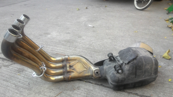 ท่อ HONADA CB650 ท่อ HONADA CB650