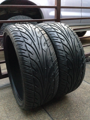 ยาง Sunny 225 35 20 สิ้นปี11 ดอกเต็ม ไม่มีปะ ขอบไม่มีฉีก ใช้กันยาว ราคาไม่แพง ยาง Sunny 225 35 20 สิ้นปี11 ดอกเต็ม ไม่มีปะ ขอบไม่มีฉีก ใช้กันยาว ราคาไม่แพง