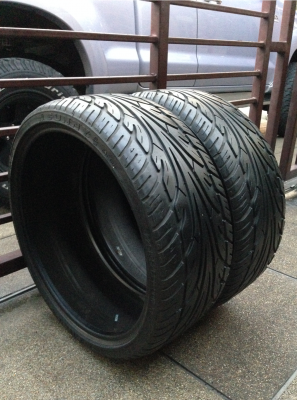 ยาง Sunny 225 35 20 สิ้นปี11 ดอกเต็ม ไม่มีปะ ขอบไม่มีฉีก ใช้กันยาว ราคาไม่แพง