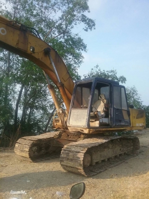 รถขุด โกเบฯSK907...ช่วงล่างสวย โซ่เต็ม แผ่นสวย ลอเลอร์ครบ ใหม่..