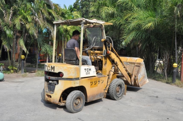 ขายรถตัก TCM SD10Z5 ดีเซล สวยเดิมจากญี่ปุ่น ยังไม่เคยใช้ในไทย 159,000เท่านั้น!!