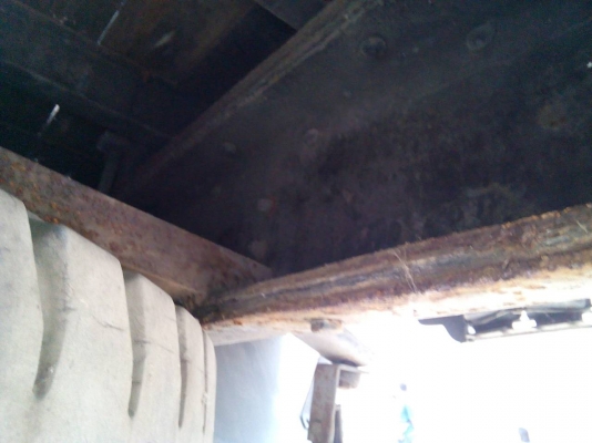 แจ้งยกเลิกขาย (เอกสารไม่พร้อม)สิบล้อ 2เพา นิสัน UD CWA12M NE180แรง 2เพา ติดเครน 5ตัน ช่วงยาว 7.50ม สภาพดีเดิมๆสวยพร้อมใช้ ทะเบียนพร้อมโอน