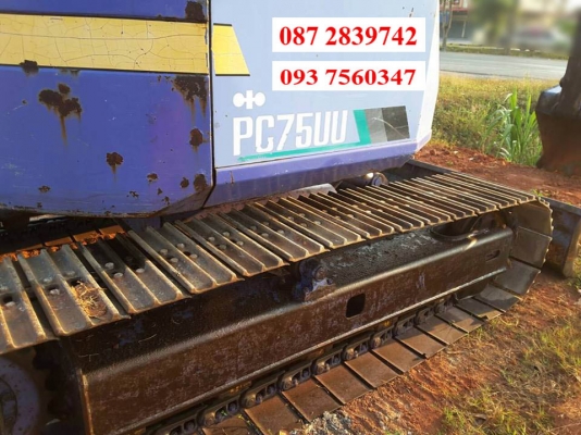 ขายรถแบคโฮพร้อมหัวคีบ KOMATSU PC75 UU
