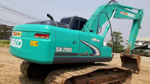 ขายด่วน!! KOBELCO SK200-8 YN12 SUPER สภาพสวยค่ะ