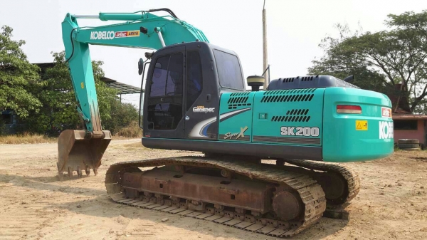 ขายด่วน!! KOBELCO SK200-8 YN12 SUPER สภาพสวยค่ะ