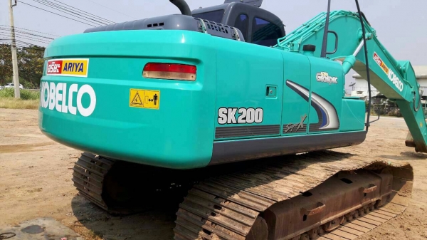 ขายด่วน!! KOBELCO SK200-8 YN12 SUPER สภาพสวยค่ะ