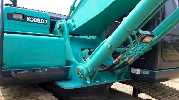 ขายด่วน!! KOBELCO SK200-8 YN12 SUPER สภาพสวยค่ะ