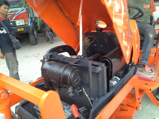 คูโบต้า L3408 ใบดันหน้าตราช้าง ผานพรวน ตราช้าง