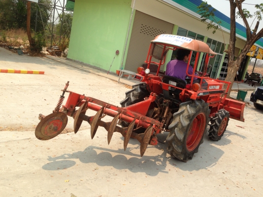 ขายคูโบต้า26แรงปี49สวยจัดมากๆเดิมๆ