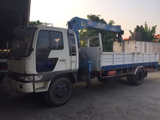 ขายรถ hino fd รถประกอบติดเครน3 ตัน ทาดาโน 4ปลอก สนใจติดต่อ089-8914921 คุณตุ๊กตา