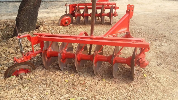 ขายรถไถL3608ใบมีดผาลพรวนพร้อมใช้ครับ