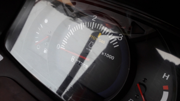 ขายรถไถL3608ใบมีดผาลพรวนพร้อมใช้ครับ