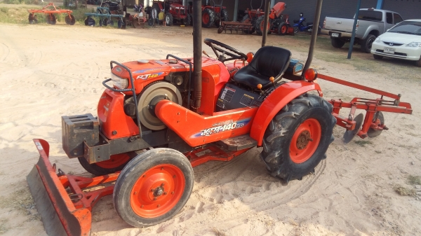 70000บาท ราคา พิเศษKRT PTO ถูกๆครับ มีดันดินหน้า  ผาน3 ล้อเหล็กให้ เหมาะสำหรับใช้ในครัวเรือน