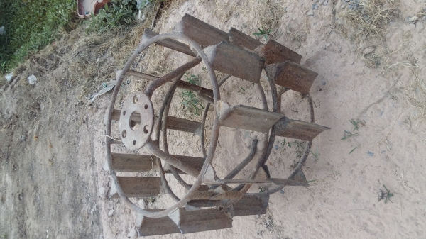 70000บาท ราคา พิเศษKRT PTO ถูกๆครับ มีดันดินหน้า  ผาน3 ล้อเหล็กให้ เหมาะสำหรับใช้ในครัวเรือน