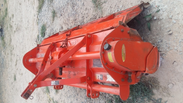 ขายโรตารี่ขนาด1.60ม.ของKUBOTA รุ่นRX 162D Sพร้อมยอย สภาพสวยๆเลยครับไม่ค่อยได้ใช้