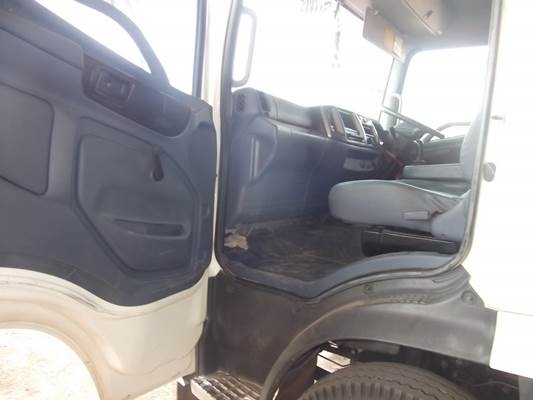 ฝากขายรถ 6 ล้อดั้ม เมกก้า 175 แรง ขอบคุณครับ ฝากขายรถ 6 ล้อดั้ม เมกก้า 175 แรง ขอบคุณครับ