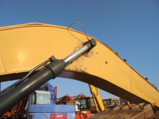 ขายแบคโฮ CAT 320D #CAT0320DCBWZ00303 รถนำเข้าจากญี่ปุ่น สภาพดี ราคาคุยกันได้ค่ะ