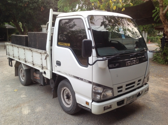 ขาย 4 ล้อไม่ติดเวลา รถห้างปี 51