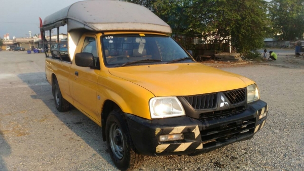 มิตซูบิชิ L200 สตาด้า ตอนเดียว