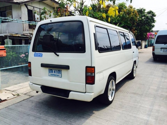 ขาย นิสสัน เออแวน ปี2000 ดีเซล เพาเวอร์ วัดรอบ วิ่งแสนโลแท้ รถหลวงประมูล