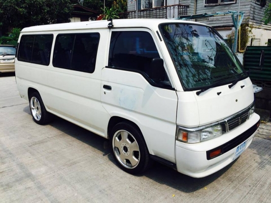 ขาย นิสสัน เออแวน ปี2000 ดีเซล เพาเวอร์ วัดรอบ วิ่งแสนโลแท้ รถหลวงประมูล