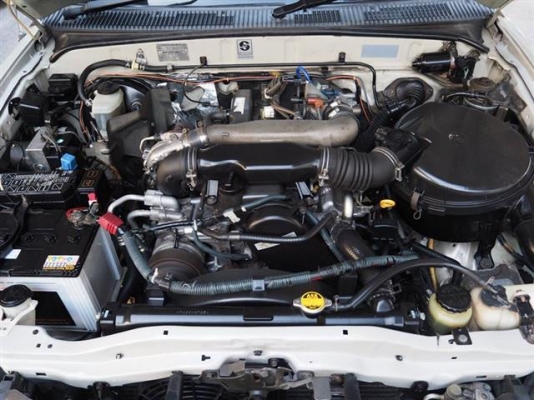 Toyota Hilux-tiger d4d Top ออโต้ Prerunner สีทอง ปี2002 Toyota Hilux-tiger d4d Top ออโต้ Prerunner สีทอง ปี2002