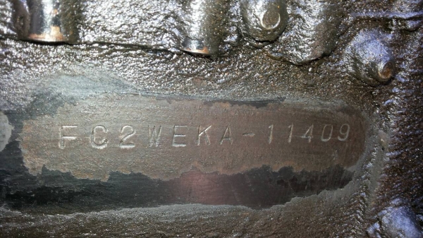 รถฮีโน่ 6 ล้อ รั้ว ( ไม่ดั้ม )  FC2W  120 แรงม้า. ปี 39.     สนใจติดต่อ  081 - 6079515