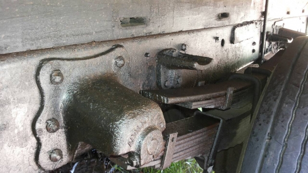 รถฮีโน่ 6 ล้อ รั้ว ( ไม่ดั้ม )  FC2W  120 แรงม้า. ปี 39.     สนใจติดต่อ  081 - 6079515