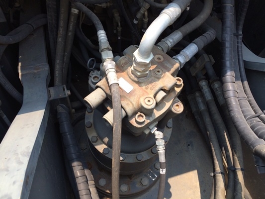 SUMITOMO SH200-5 แทรค70 ปี2010 นำเข้าจากญี่ปุ่นครับ SUMITOMO SH200-5 แทรค70 ปี2010 นำเข้าจากญี่ปุ่นครับ