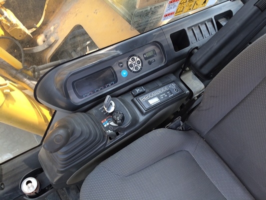 SUMITOMO SH200-5 แทรค70 ปี2010 นำเข้าจากญี่ปุ่นครับ SUMITOMO SH200-5 แทรค70 ปี2010 นำเข้าจากญี่ปุ่นครับ