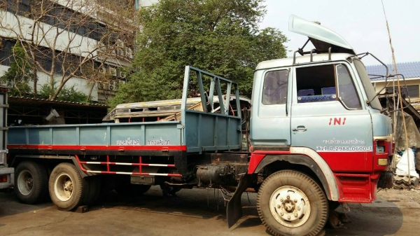 สิบล้อ2เพา ฮีโน่ FS207-EK100-260แรง 2เพา ช่วงล่างใหญ่ ยาว6.80ม สภาพดีพร้อมใช้ เหมาะสำหรับทำเทนเลอร์ เล่มทะเบียนพร้อมโอน