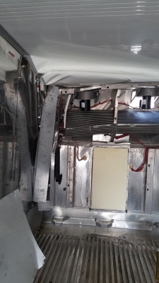 ขายตูัห้องเย็นสภาพสวยซ่อมนิดหน่อย 220,000 บา ขายตูัห้องเย็นสภาพสวยซ่อมนิดหน่อย 220,000 บา