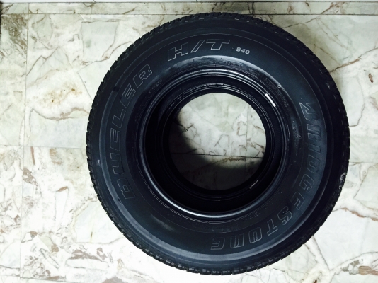 ขายยาง BRIDGESTONE DUELER 265/70/R16 ดอกยังเหลือ