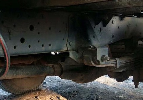 **210,000 บ.ต่อรอง/// 4ล้อกลาง ISUZU NKR-88HP รถห้างแท้ ปี35 เครื่อง/เกียร์ เดิม แน่น ช่วงล่างเดิม คัสซีสวย กระบะ3.20ม.หัวเก๋งยกได้ เกียร์สั้น พ.ธรรมดา แอร์ ครบ พร้อมใช้งาน เล่มทะเบียน ป้ายใหญ่ **ขาย ISUZU NKR-88 4ล้อกลางบรรทุก รถห้างแท้ สภาพพร้อมใช้งาน เ