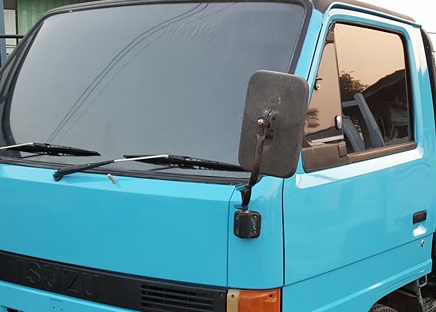 **210,000 บ.ต่อรอง/// 4ล้อกลาง ISUZU NKR-88HP รถห้างแท้ ปี35 เครื่อง/เกียร์ เดิม แน่น ช่วงล่างเดิม คัสซีสวย กระบะ3.20ม.หัวเก๋งยกได้ เกียร์สั้น พ.ธรรมดา แอร์ ครบ พร้อมใช้งาน เล่มทะเบียน ป้ายใหญ่ **ขาย ISUZU NKR-88 4ล้อกลางบรรทุก รถห้างแท้ สภาพพร้อมใช้งาน เ