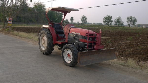 ขาย MITSUBISHI GX5000 รถสวย สภาพจบ เครื่องเกียร์ดี ครับ