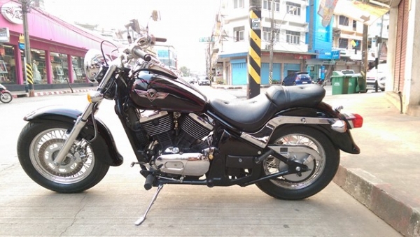 ขายคับ KAWASAKI VULCAN400 CLASSIC ปี1998 อินวอย สรรพสามิตร โครเมี่ยมเงา สีสวยๆ ท่อแต่ง ยางเต็ม ราคา 75500 บาท สนใจติดต่อ 081-0578282 คับ ส่งได้ทั่วไทยคับ สนใจติดต่อ 081-0578282 FACEBOOK ชาญณรงค์ ป๊อป ชัยอมฤต ไอดีไลน์ POPBIGBIKESAKON คับ สนใจรถสวย ถูก ดี ต