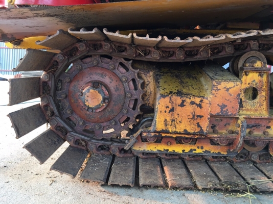 ขายรถเกี่ยวข้าวเกษตรพัฒนาจ้างช้างไวไฟปี 54