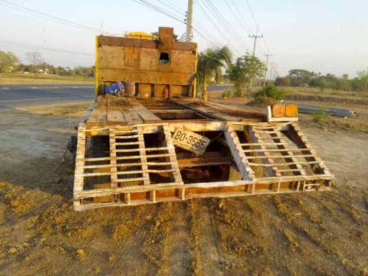 ขายเทลเลอร์ 10 ล้อเพลาเดียว หน้ายาว เครื่อง 6BD1 เกียร์ร็อค ช่วงล่างใหญ่ฟูโซ่ 10 ตัน ลูกหมากร้อย พร้อมโอน