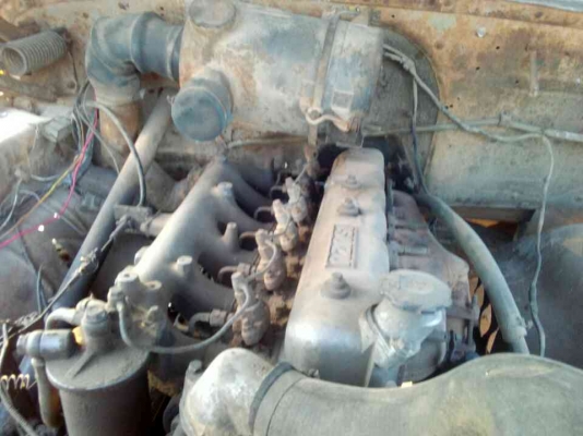 ขายเทลเลอร์ 10 ล้อเพลาเดียว หน้ายาว เครื่อง 6BD1 เกียร์ร็อค ช่วงล่างใหญ่ฟูโซ่ 10 ตัน ลูกหมากร้อย พร้อมโอน