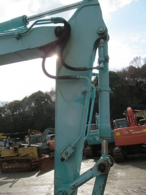 ขาย KOBELCO SK60-2  สภาพสวย  ระบบดี   มีลายหัวกะแทก ใช้งานมาแค่ 4,XXX ชั่วโมง  สนใจลองระบบได้ที่ บริษัท  เจซีเค  คิไก  จำกัด  โทร 089-7462641 สุวรรณี