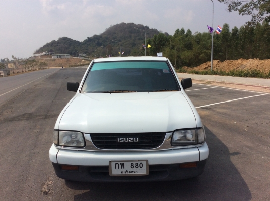 ขายดราก้อนอาย4ประตู เครื่อง2500 รถสวยพร้อมใช้