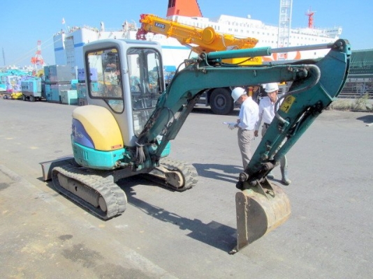 ขาย KOMATSU PC35 MR1 รถสวยสภาพดี มีเก๋งพร้อม    สนใจโทร 089-7462641 สุวรรณีจ้า