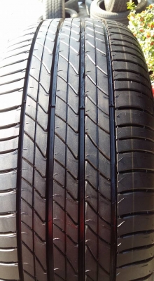 ขายล้อแม็กป้ายแดง honda accord g9 17" พร้อมยางปี15 สนใจติดต่อ ตาเล็ก ล้อและยางครับ 081-3747940 ขายล้อแม็กป้ายแดง honda accord g9 17" พร้อมยางปี15 สนใจติดต่อ ตาเล็ก ล้อและยางครับ 081-3747940