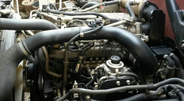 หกล้อ อีซูชุ FRR190ปี57แอร์เย็นๆ ช่วงยาว6.50ม สภาพดีสวยจัดบางเดิมทั้งคันใช้งานน้อยวิ่งแค่15,700กม ทะเบียนพร้อมโอน หกล้อ อีซูชุ FRR190ปี57แอร์เย็นๆ ช่วงยาว6.50ม สภาพดีสวยจัดบางเดิมทั้งคันใช้งานน้อยวิ่งแค่15,700กม ทะเบียนพร้อมโอน