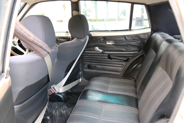 Datsun 120Y ดัทสัน เครื่องแน่น แอร์หนาว 5 เกียร์