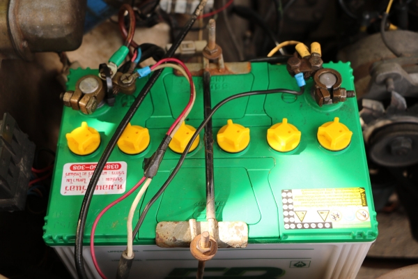 Datsun 120Y ดัทสัน เครื่องแน่น แอร์หนาว 5 เกียร์